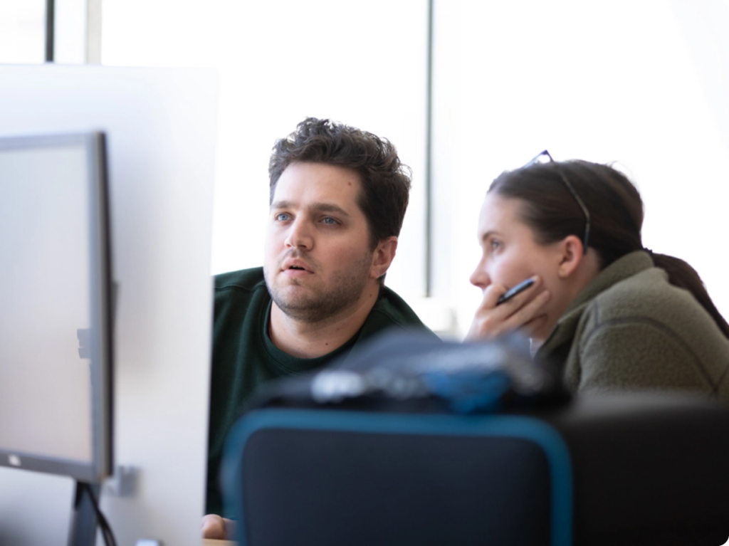 free startup stack review studio photo@2x 1024x767